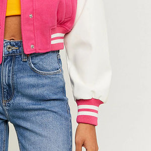 2025 parche bordado personalizado Vintage Letterman recortada Varsity chaqueta béisbol transpirable cálido invierno chaqueta para mujer - Product Image 6