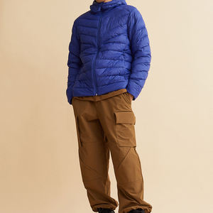 Veste d'hiver lourde pour hommes avec capuche Manteau épais à bulles en toile avec motif décoratif Vente par motif - Product Image 1