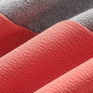 Bas quantité minimale de commande au prix de gros Fabriqué au Pakistan Léger Nouveau Design Basics Short Zip Hoodies - Product Image 6