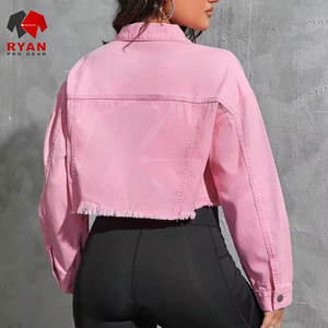 Veste en jean tendance pour femmes avec col classique, fermeture à boutons et manches longues, style moderne - Product Image 5