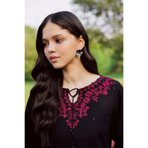 เสื้อผ้าบาติกปักลายพร้อมแขนเสื้อปักลาย-BIC-267 - Product Image 3