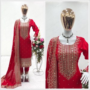 Ensemble haut et pantalon en soie chinon pour femmes indiennes, pour les fêtes et les festivals, avec broderie lourde de sequins et dentelle de moti, avec dupatta - Product Image 6