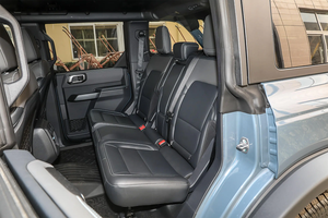 Para Bronco 2024, Versión Básica Todoterreno Warrior Mountain Trail para Vehículo 2.3T 4WD, Automóvil Mediano de Gasolina, Autonomía de 601-700 km, 90-110 kWh - Product Image 2