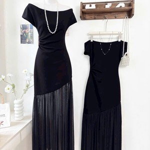 Robe de soirée maxi élégante noire à épaules dénudées pour femmes, OEM - Product Image 3