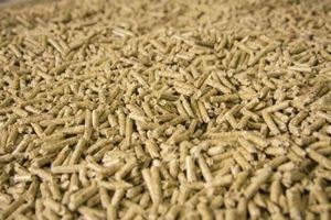 Pellets de madera en forma de trozos para sistema de calefacción con 0.96% de contenido de cenizas, 4500J de calorías, densidad de 600-800kg/m³ - Product Image 5