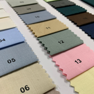 Vente en gros d'usine de tissus Jasmine 36 de largeur pour hommes et dames Tissus utilisés en polyester/coton pour chemises - Product Image 1