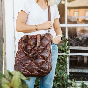 Sacs en cuir d'origine tissés à la main en cuir de couleur personnalisée de qualité supérieure/100% sacs fourre-tout en cuir de haute qualité pour les femmes - Product Image 4