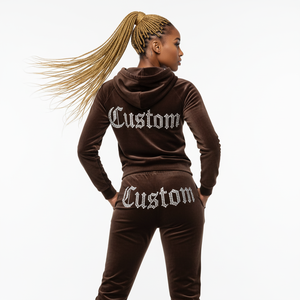 Женский спортивный костюм со стразами и логотипом - Product Image 6