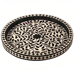 BANDEJA DE SERVICIO CON INCRUSTACIONES DE HUESO AMAZNG CON FLORES Y Diseño de hojas para el hogar y restaurantes para uso en decoración del hogar - Product Image 1