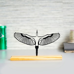 Escultura de Mesa de Alambre Metálico Negro Premium con Base de Madera, Adorno Decorativo Contemporáneo para Escritorio o Estante, Venta al por Mayor desde India - Product Image 2