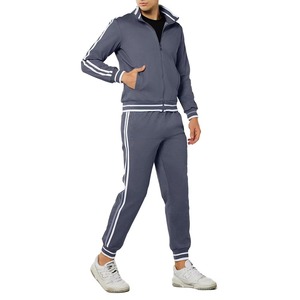 Vêtements de sport de jogging personnalisés de haute qualité pour hommes survêtements à motif solide élégants respectueux de l'environnement pour la saison de printemps en gros - Product Image 2