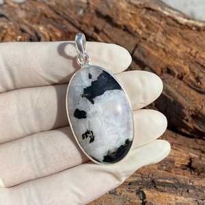 Handmade Natural Moonstone Pendant 925 Sterling Silver Gemstone Necklace Jewelry For Women Gift - Product Image 4