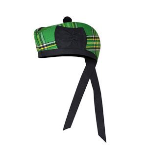 Gorro ceremonial Glengarry que mantiene las líneas limpias, estructura firme y autenticidad adecuada para eventos patrimoniales, gorros Glengarry - Product Image 1