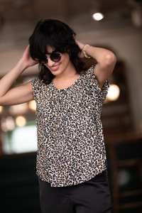 Nuevo y Sexy estilo bohemio Top sin mangas verano algodón Floral bordado blusa túnica bordada blusa Campesina para mujeres mejor - Product Image 3