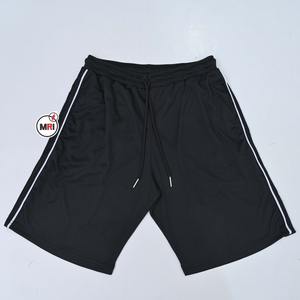 Pantalones cortos deportivos transpirables de verano personalizados de fábrica al por mayor para hombre, pantalones cortos largos de secado rápido con cordón de poliéster para hombre - Product Image 5