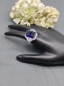 แหวนนิ้วสไตล์คลาสสิกประดับเพชรแบบอเมริกัน รุ่น Sku-5966 E4 ทำจากทองเหลืองชุบโรเดียม - Product Image 6