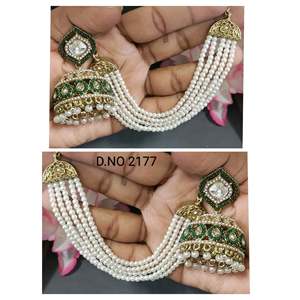 Boucles d'oreilles pendantes Polki Mehandi Bahubali en perles plaquées or avec motif floral pour les occasions de mariage des femmes SKU 2177 A-5 - Product Image 1