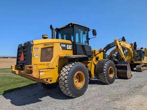 Chargeuse sur pneus d'occasion CAT 930K 938D 938G Fabriquée aux États-Unis CATERPILLAR 930K 930k 938g 936e Chargeuse à vendre - Product Image 3