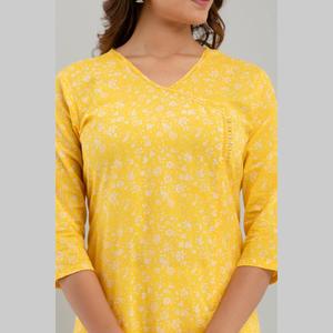 Kurta Recta con Estampado Floral Amarillo para Mujer, Tela Popelina Transpirable-SHKUP1213 - Product Image 5