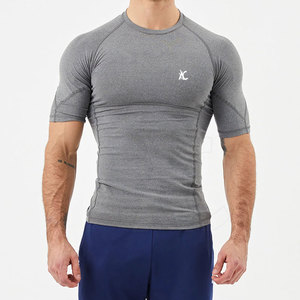 Camiseta de compresión para hombre con logo personalizado al por mayor, camisetas de compresión de manga corta para gimnasio para hombre - Product Image 1
