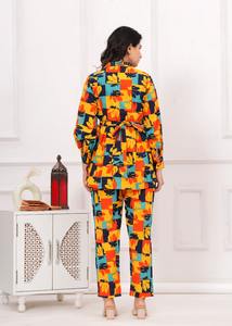 Vente chaude été adapté aux femmes vêtements décontracté imprimé deux pièces ensemble cordons ensemble haut bas tenue - Product Image 4