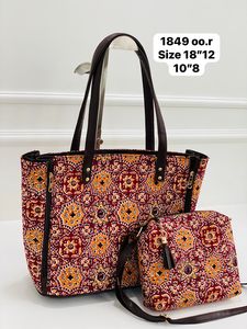 Conjunto de 2 Uds de bolsa de mano de calidad superior con cremallera Diseño contemporáneo Cierre de cremallera seguro para una gran capacidad, muchos usos para la vida diaria - Product Image 3