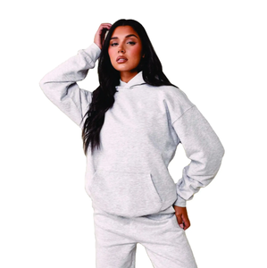 Ensemble de survêtements pour femmes conçu pour le confort Style et la polyvalence Parfait pour les modes de vie actifs - Product Image 2
