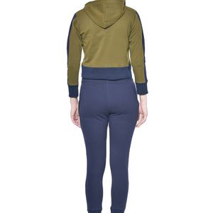 ชุดวอร์มผู้หญิงสำหรับฤดูหนาว ใช้งานกลางแจ้ง ไซส์ใหญ่ รับสกรีนโลโก้ ผ้าฝ้าย 100% ทนทาน ชุด 2 ชิ้น รุ่น 2026 - Product Image 5