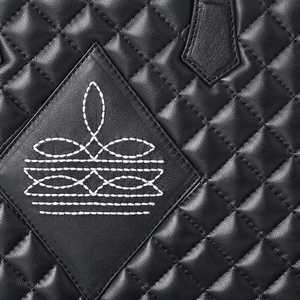 กระเป๋าโท้ทผ้าห่มลายควิลท์หนังคุณภาพสูงกระเป๋าโท้ทผ้าห่มสไตล์โบฮีเมียนแกะสลักด้วยมือลายดอกไม้แบบตะวันตกพร้อมสายคู่ - Product Image 4