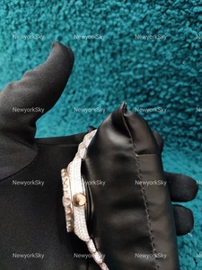 Def VVS Moissanite นาฬิกาฮิปฮอปออกเย็นสำหรับผู้หญิงกลไกเคลื่อนไหวอัตโนมัติออกแบบได้เอง - Product Image 4