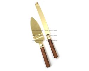 SET DE SERVEUR À GÂTEAU DE LUXE EN ACIER INOXYDABLE OU SET DE COUTEAU À GÂTEAU AVEC FLEUR EN PERLE DE RÉSINE ROUGE À BON PRIX - Product Image 1