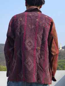 Chemise décontractée pour homme en coton tricoté 100% à manches longues, coupe ample, motif floral, style hip-hop, grande taille, collection hiver, fabriquée à la main par Kantha VIRATRA IMPEX - Product Image 5