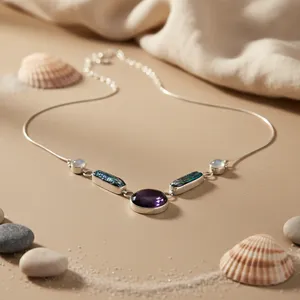 Collier pendentif pour femme en acier inoxydable argenté avec pierre ovale améthyste, chaîne serpent, pour usage quotidien, cadeau, Rajasthan - Product Image 1