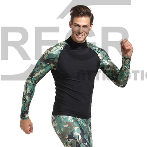 Camiseta de Compresión para Hombre, Rashguard para BJJ y MMA - Product Image 3