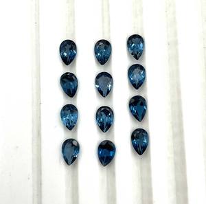 Lot de pierres précieuses en vrac topaze bleue de Londres naturelle taillée en poire 3*5-12*16 MM pierres à facettes avec certificat IGI pour la fabrication de bijoux - Product Image 3
