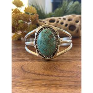 Bracelet manchette tendance en argent sterling et turquoise Eddie Secatero - Product Image 1