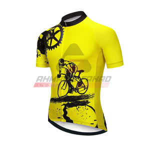 Ensemble Maillot et Short de Cyclisme Personnalisé Respirant pour Hommes – Vente en Gros Fabricant – Design Sur Mesure – 100% Polyester - Product Image 3
