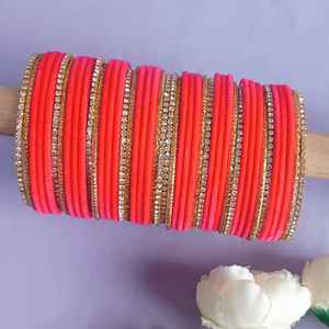 Conjunto de brazalete indio Rhinestone CZ Cristal Boda Nupcial Terciopelo Brazalete Pulseras Joyería para Mujeres Niñas (Juego de 44) - Product Image 2