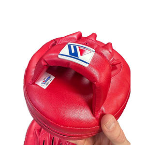 Almohadillas de enfoque de boxeo de PU ligeras para uso en boxeo Manoplas de boxeo ergonómicas hechas en Pakistán - Product Image 4
