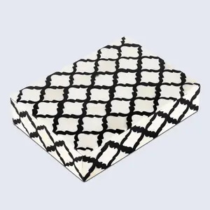 Boîte à bijoux moderne et durable avec logo personnalisé Offre Spéciale pour les cadeaux d'entreprise et l'utilisation promotionnelle disponible à prix - Product Image 1