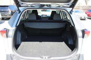 SUV Compacto Usado 2025, RAV4 Edición XLE - Product Image 2