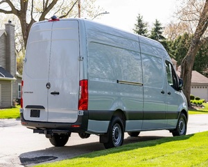 Mercedes-Benz Sprinter 2500 Usada del 2023 con Bajo Kilometraje - Product Image 6