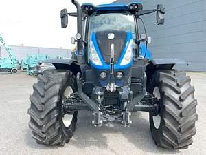 Tractor de Ruedas Holland T7.210 Nuevo y Usado de Alta Calidad en Venta, Motor Yunnei de 160HP, Caja de Cambios y Bomba - Product Image 6