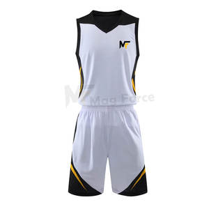 Polyester Made Basketball Uniform Set Sports Ware Youth Team Ware Basketball Uniform Kit With Custom Logo - Product Image 1