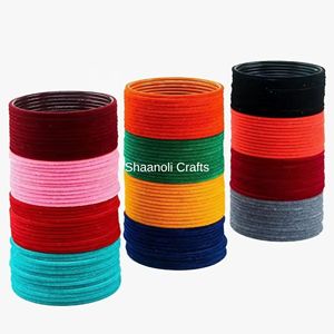 Brazaletes de Terciopelo de Diseño Multicolor, Brazaletes Tradicionales de Seda para Fiestas, Hermosos Brazaletes para Mujeres y Niñas para Uso Diario - Product Image 3