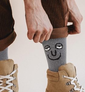 Calcetines Crazy Whimsical Emotion Crew hechos a mano de algodón suave de lujo con diseños y colores divertidos distintivos en cada paquete - Product Image 3