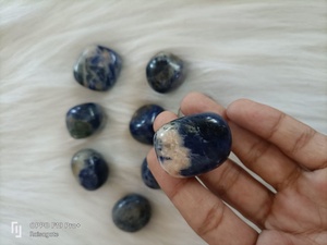 Pierre de Sodalite polie, cristal naturel de guérison, Reiki, chakra, méditation, guérison énergétique et décoration pour la maison et le jardin - Product Image 4