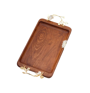 Plateau en bois élégant au design floral avec poignée en métal Vente en gros d'articles de salle à manger pour la restauration Plateau de service personnalisable à la vente - Product Image 2