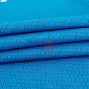 Uniforme de basket-ball unisexe respirant avec éclairage de meilleure qualité Nouveau design Vêtements de sport de style unique Uniforme de basket-ball sublimé - Product Image 4