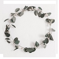 Elegante Corona Moderna de Lujo con Diseño de Hojas y Flores Metálicas para Primavera, Verano, Otoño, Invierno, Bodas en Interiores, Halloween, Día del Padre, Decoración de Pared